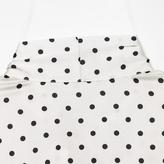 Damen Bluse mit Schleifenkragen, Tupfenmuster und Volantärmeln Nord Taschen