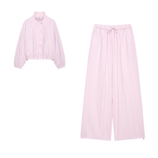 Damen Zweiteiliges Lounge-Set mit leichter Cropped-Jacke und weit geschnittener hochtaillierter Hose Nord Taschen