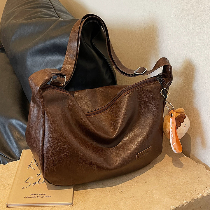 Damen Umhängetasche mit weichem Kunstleder und zeitgenössischem Design Nord Taschen