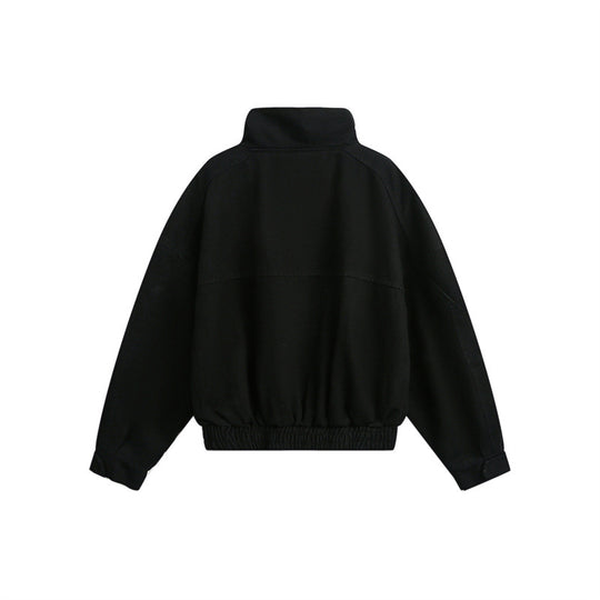 Unisex Kurz geschnittene Boxy-Outdoorjacke mit versteckter Reißverschlussblende, hohem Stehkragen und elastischem Bund Nord Taschen