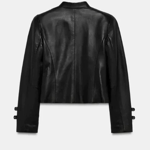Damen Kurz geschnittene Kunstleder‑Militärjacke mit Stehkragen und Zierkordeln Nord Taschen