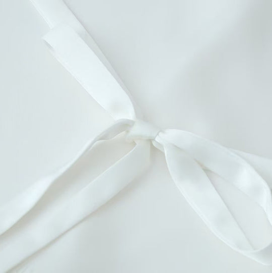 Damen Langärmlige Bluse mit Taillenband und Spitzenbesatz Nord Taschen