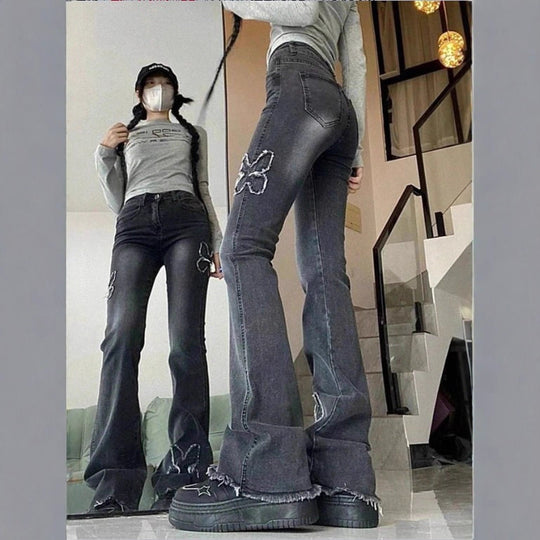 Damen Hochtaillierte Flared-Jeans mit Schmetterlingsstickerei, rohem Saum und sculptendem Stretchbund Nord Taschen