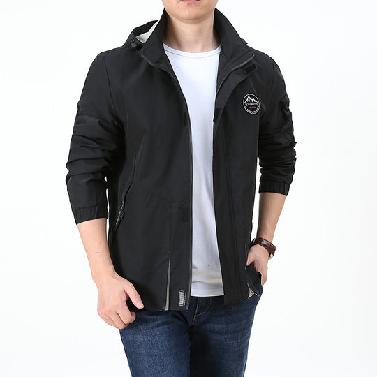 Herren Leichter Kapuzen-Softshellblouson im Urban-Outdoor-Stil mit Ärmeltasche und elastischen Bündchen Nord Taschen