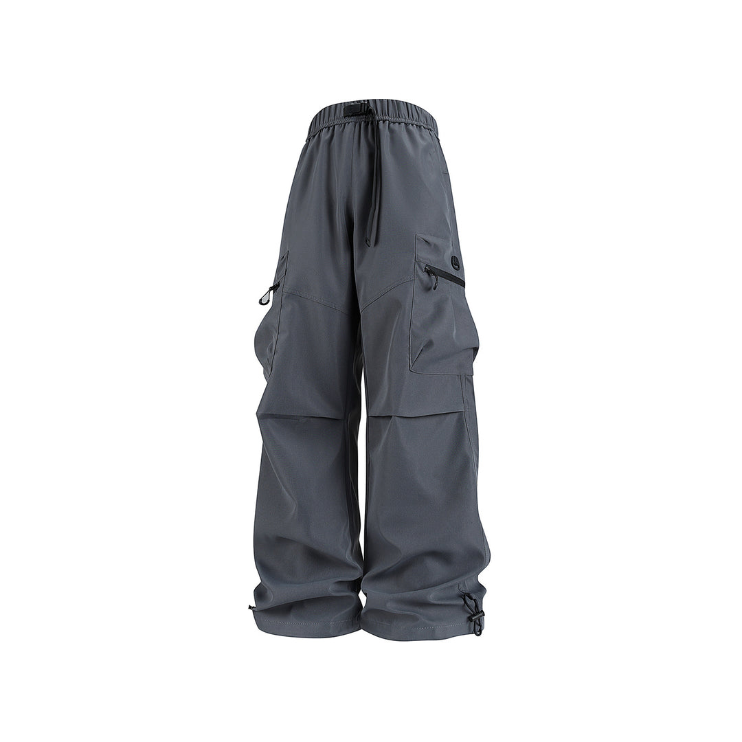 Herren Weite technische Cargo-Hose mit Multifachtaschen, Tunnelzug und verstellbaren Beinabschlüssen Nord Taschen