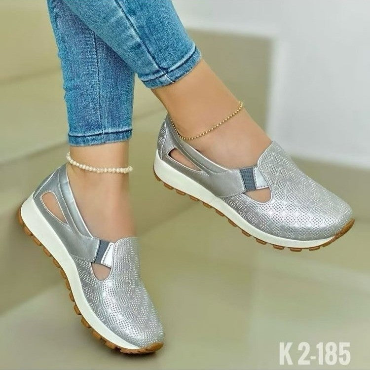 Damen  atmungsaktive Slip-On Keilsneaker aus Kunstleder mit Cut-Outs und gepolsterter Komfortsohle Nord Taschen