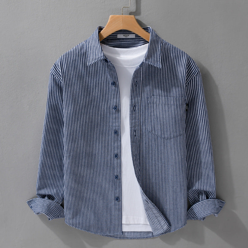 Herren Leichtes Nadelstreifen-Hemd im Layering-Overshirt-Stil mit Kentkragen und aufgesetzter Brusttasche Nord Taschen