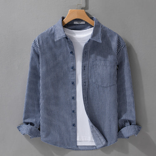 Herren Leichtes Nadelstreifen-Hemd im Layering-Overshirt-Stil mit Kentkragen und aufgesetzter Brusttasche Nord Taschen