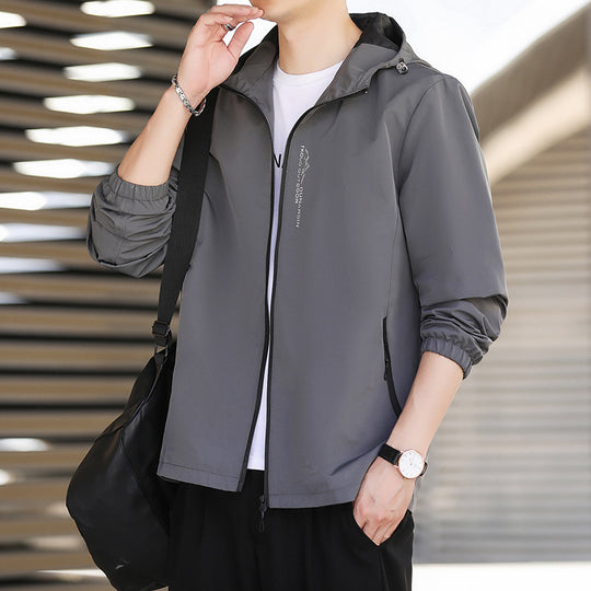 Herren Leichte wasserabweisende Kapuzenjacke im Urban-Minimalstil mit Reißverschluss Nord Taschen
