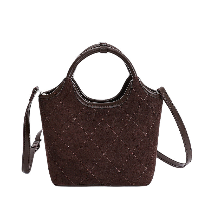 Damen elegante Handtasche mit hochwertigen Wildleder- und Lederakzenten Nord Taschen