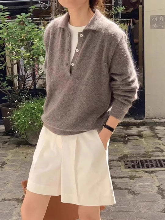 Damen Weicher Kapuzenpullover im Mohair‑Look mit tiefem V‑Ausschnitt und halber Knopfleiste Nord Taschen