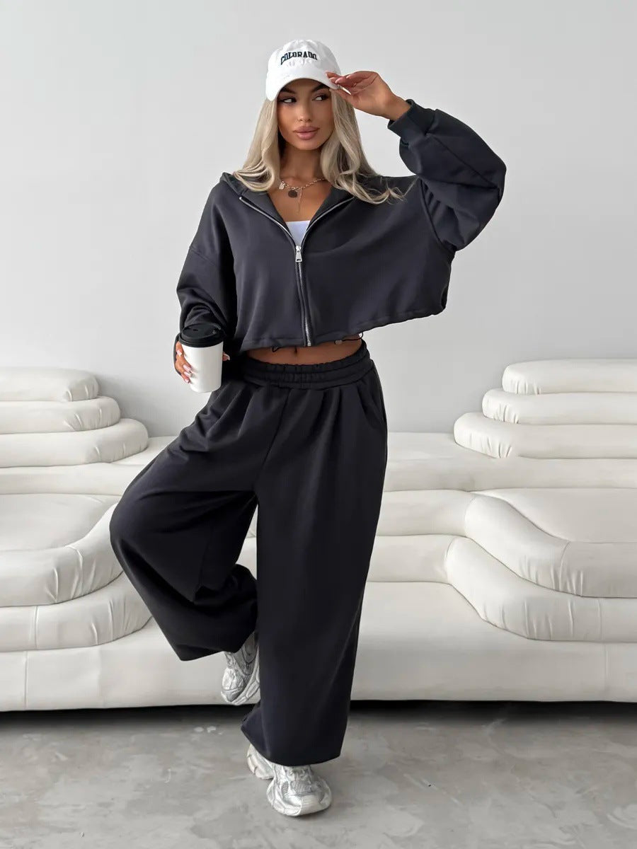 Damen weit geschnittenes Cropped-Zip-Hoodie und Palazzo-Jogger Set Nord Taschen