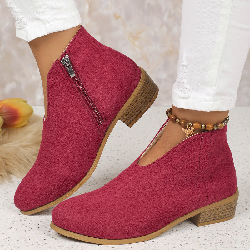 Damen Kurzschaft‑Stiefelette aus Veloursimitat mit V‑Ausschnitt und niedrigem Holzabsatz Nord Taschen