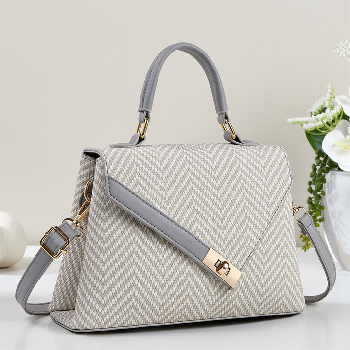 Damen Handtasche mit klassischem Chevron-Design und luxuriösem Beschlag Nord Taschen