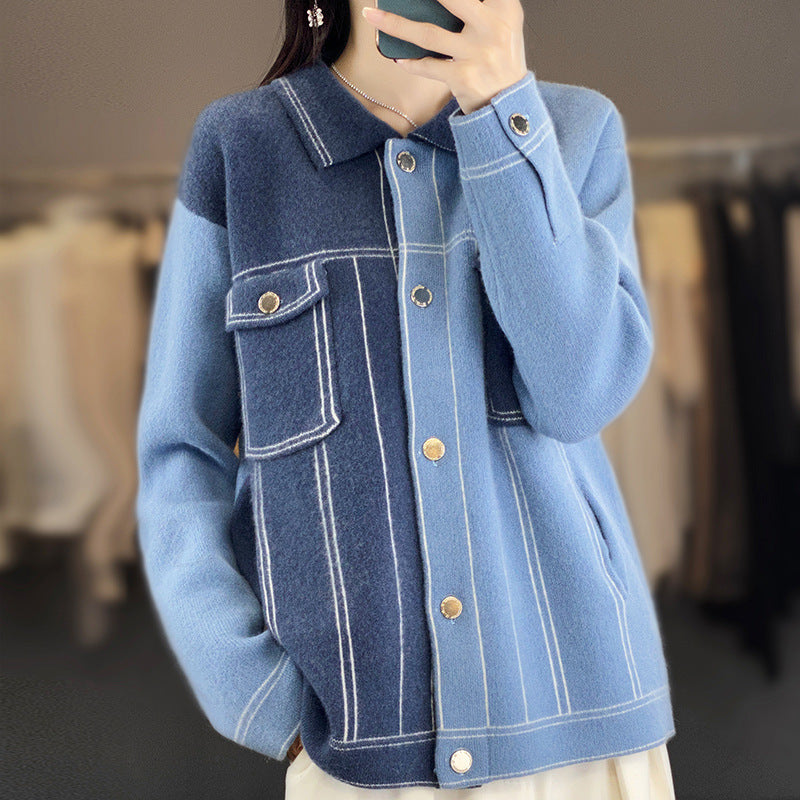 Damen Oversize-Strickjacke im Jeansjacken‑Look mit kontrastierenden Nahtdetails und Brusttasche Nord Taschen