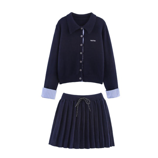 Damen Zweiteiliges Feinstrick-Set mit Hemdkragen-Cardigan und plissiertem Rock Nord Taschen