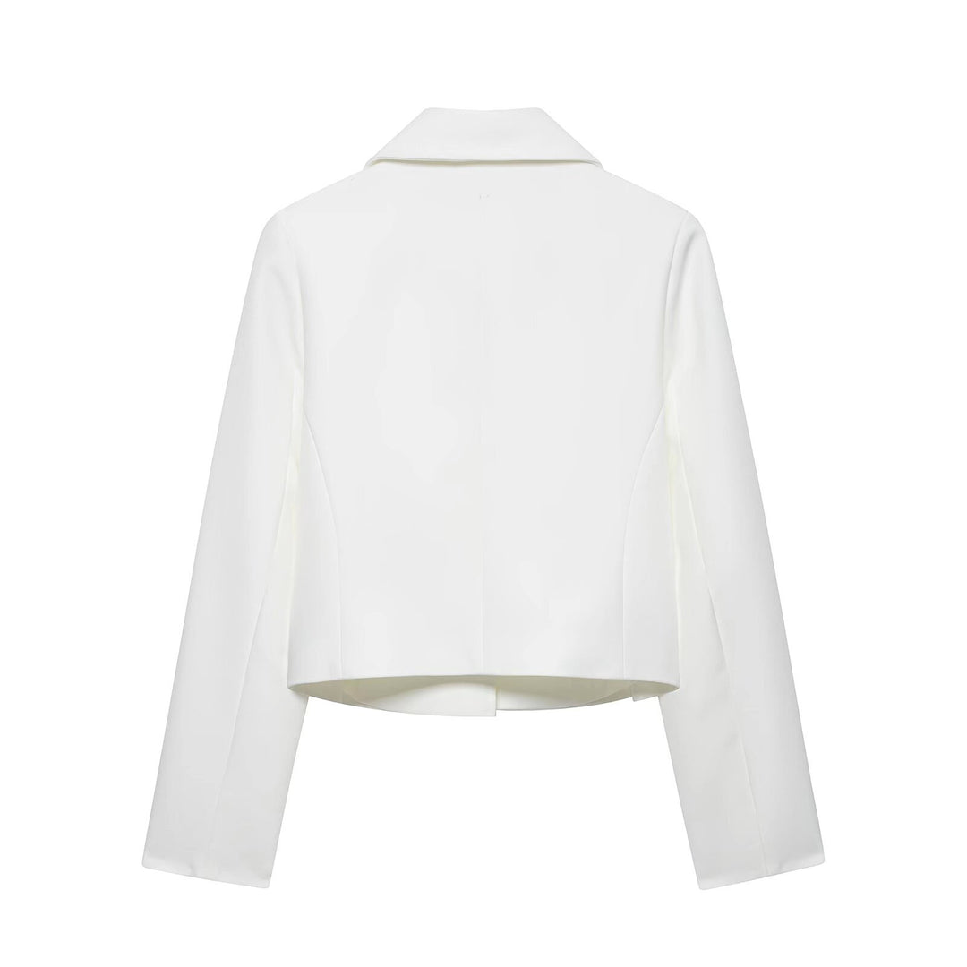 Damen Eleganter taillierter Cropped‑Blazer mit doppelreihiger Zierknopfleiste und konstruiertem Revers Nord Taschen