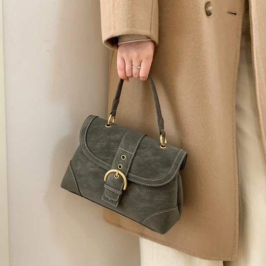 Damen schicke Handtasche mit verstellbarem Trageriemen und dekorativem Verschluss Nord Taschen