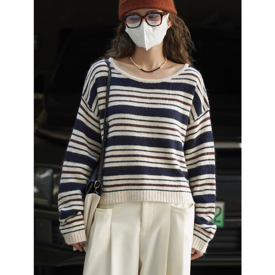 Damen Weicher Oversize-Streifenpullover mit U-Boot-Ausschnitt und Flauschoptik Nord Taschen