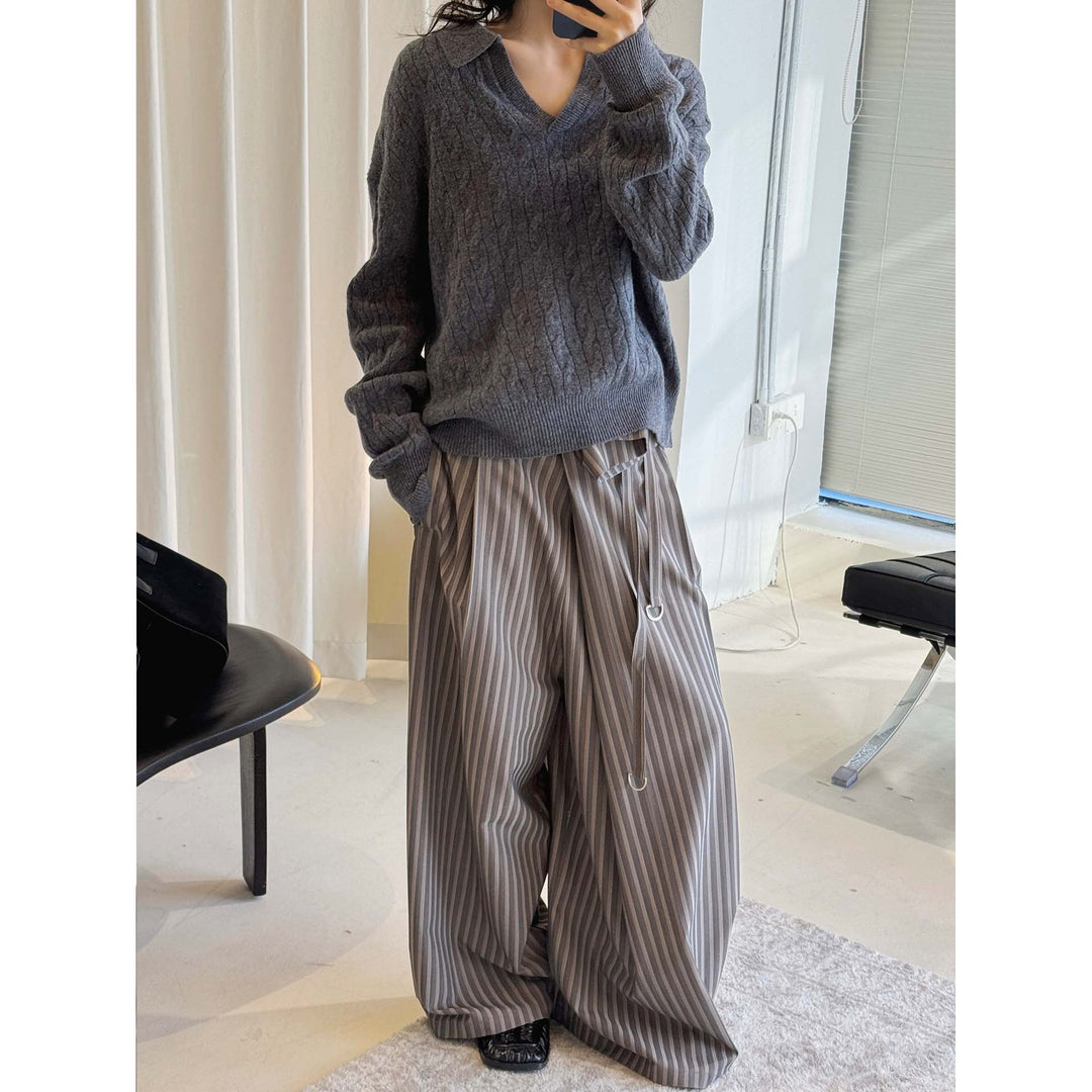 Damen Strickpullover mit Polokragen, V-Ausschnitt und Zopfmuster Nord Taschen