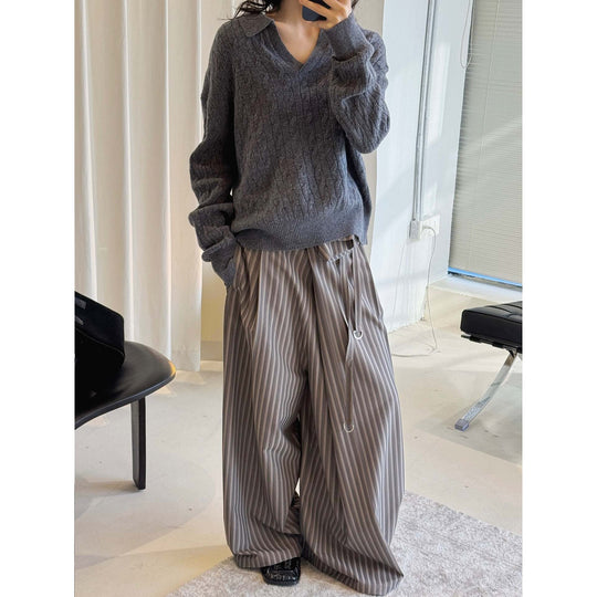 Damen Strickpullover mit Polokragen, V-Ausschnitt und Zopfmuster Nord Taschen