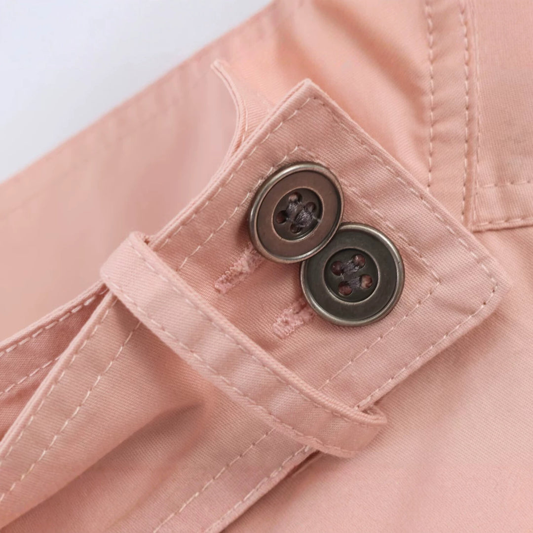 Damen Leichte Cropped Fieldjacke mit Stehkragen, Tunnelzug und Pattentaschen Nord Taschen