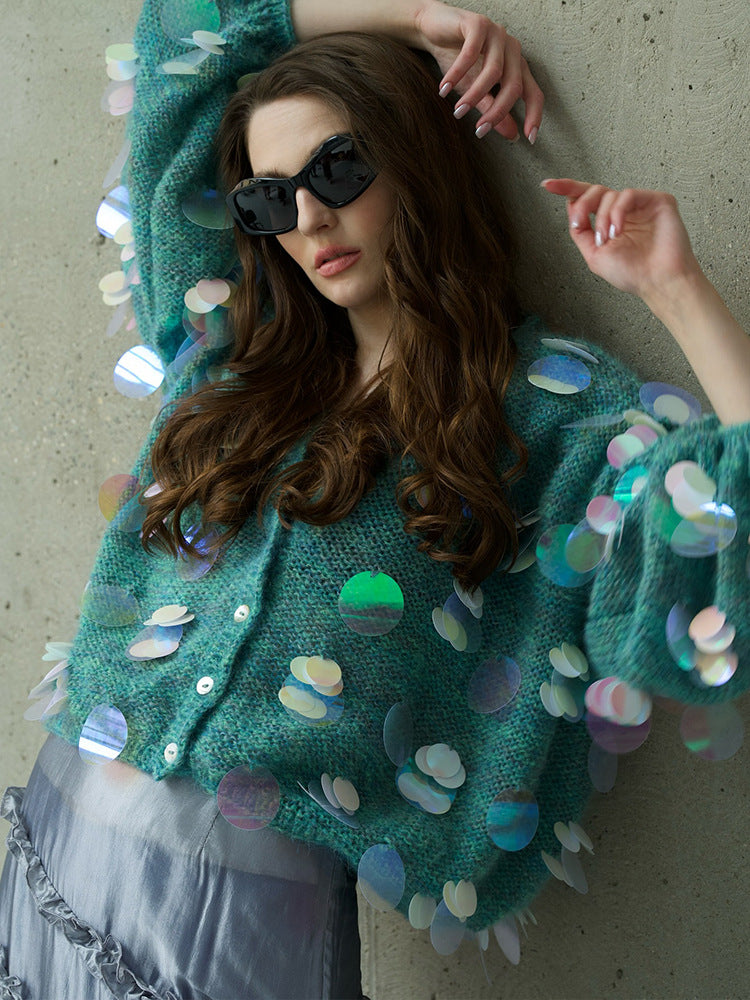 Damen Grobgestrickter Mohair-Cardigan mit übergroßen Pailletten und kastiger Silhouette Nord Taschen