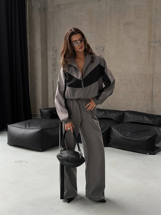 Damen sportives Zweiteiler-Set aus Oversize-Trackjacke mit Reißverschluss und weitem Bundfalten-Hose Nord Taschen