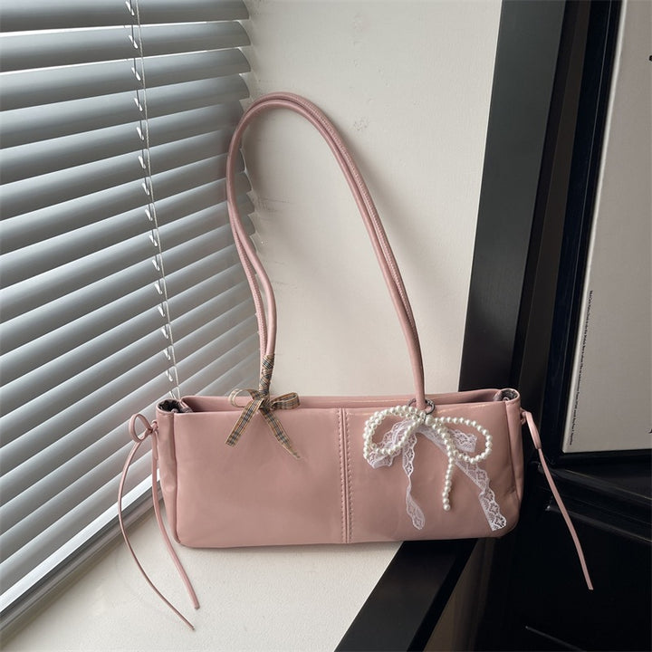 Damen elegante Umhängetasche mit verspielten Akzenten Nord Taschen