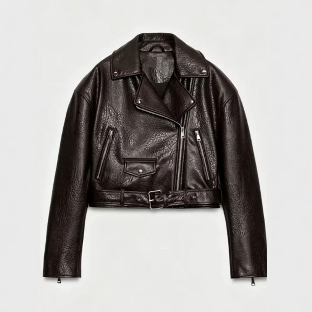 Damen Kurz geschnittene Bikerjacke aus Kunstleder mit Taillengürtel und asymmetrischem Reißverschluss Nord Taschen