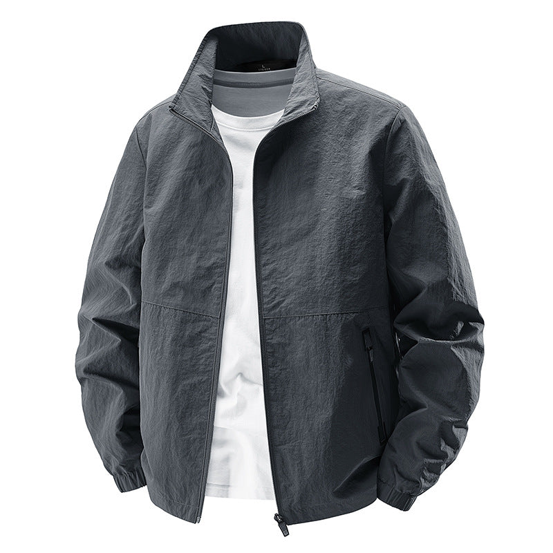 Herren Leichte Wind- und wasserabweisende Freizeitjacke mit Stehkragen und Reißverschlusstaschen Nord Taschen