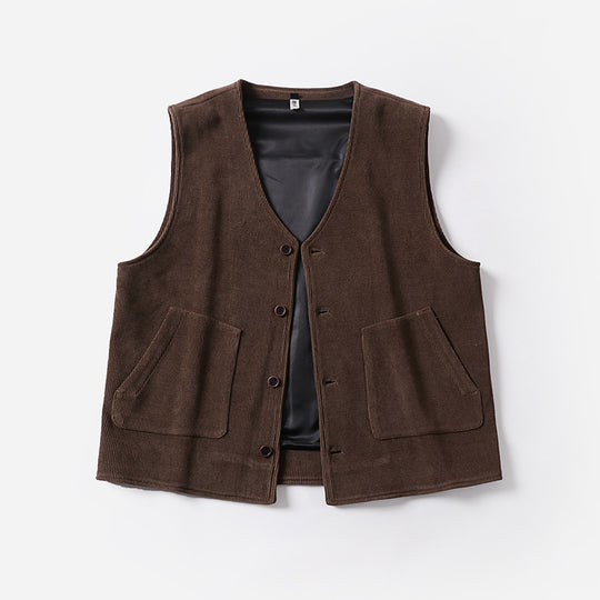 Herren Cordweste mit Satinfutter, V‑Ausschnitt und aufgesetzten Taschen Nord Taschen