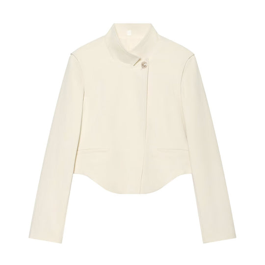 Damen Kurze Tailleurjacke mit Stehkragen, asymmetrischem Saum und Nahttaschen Nord Taschen