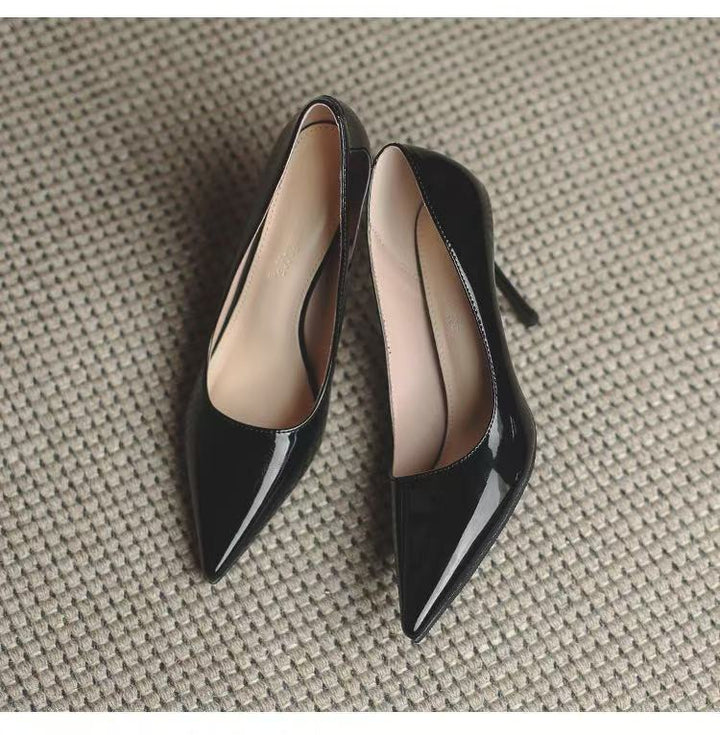 Damen Klassische High-Heels mit elegantem Spitzen-Design und praktischem Riemchen