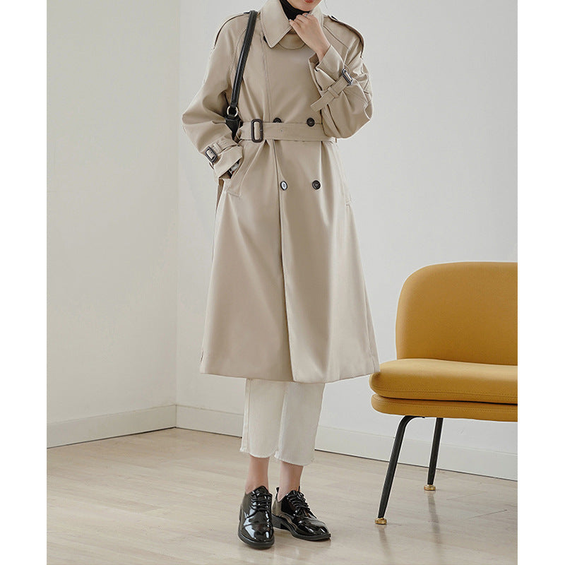 Damen Eleganter Trenchcoat mit doppelter Knopfleiste und praktischem Taillengürtel Nord Taschen