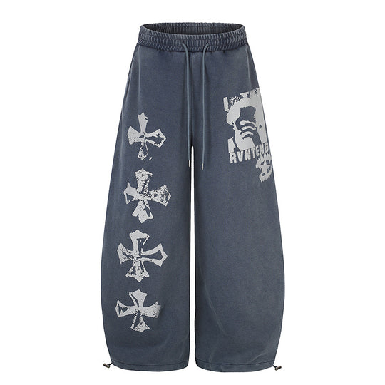 Damen Extraweite Palazzo‑Sweathose mit Tunnelzugbund, verstellbarem Saum und Gothic-Print Nord Taschen
