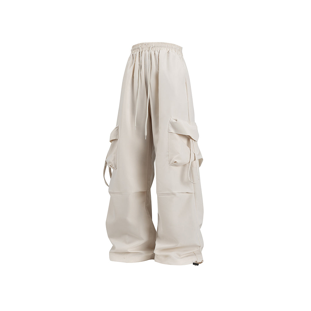 Unisex Weite Cargo‑Hose im Baggy‑Cut mit Tunnelzugbund, Mehrfachklappen und verstellbaren Beinabschlüssen Nord Taschen