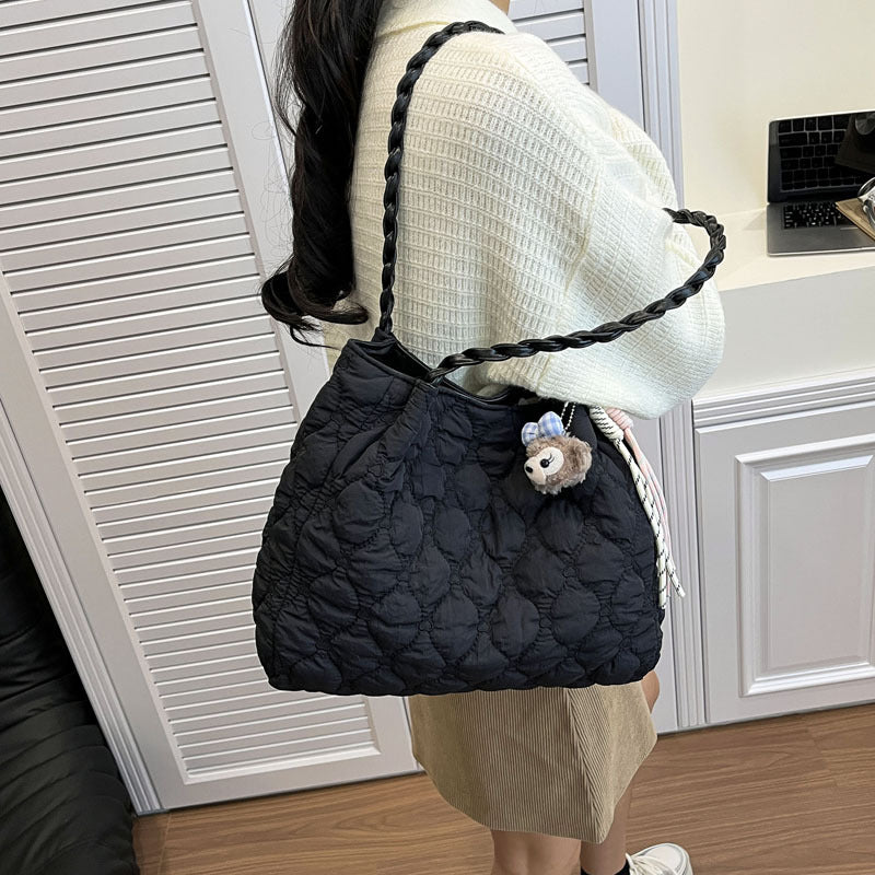 Damen modische Beuteltasche mit geflochtenen Griffen Nord Taschen