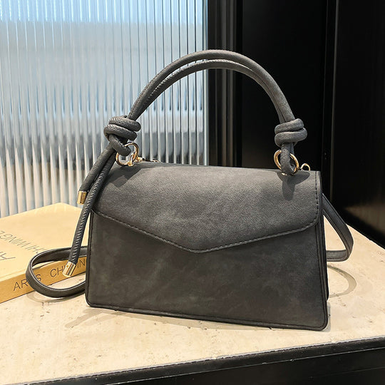 Damen Umhängetasche mit hochwertigem Knotenverschluss und elegantem Design Nord Taschen