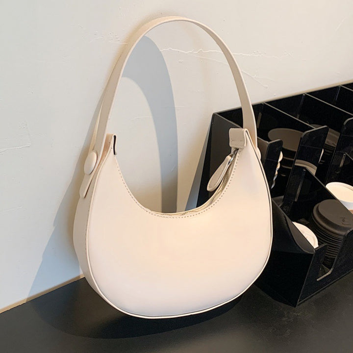 Damen Designertasche mit versetztem Schnitt Nord Taschen