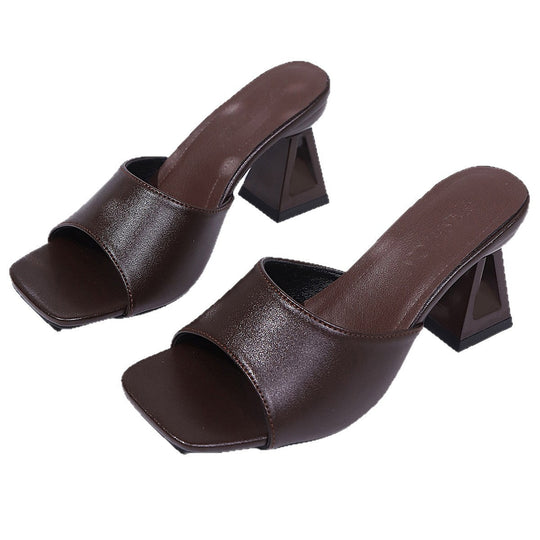 Damen Mules mit stylischem Blockabsatz und modischem Obermaterial