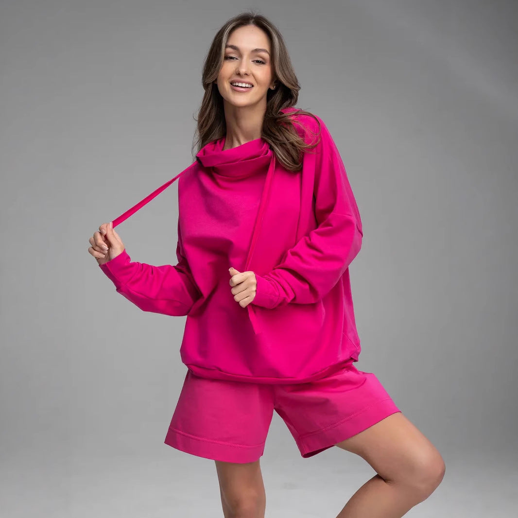 Damen lässiges Oversized Hoodie und Shorts Set Nord Taschen