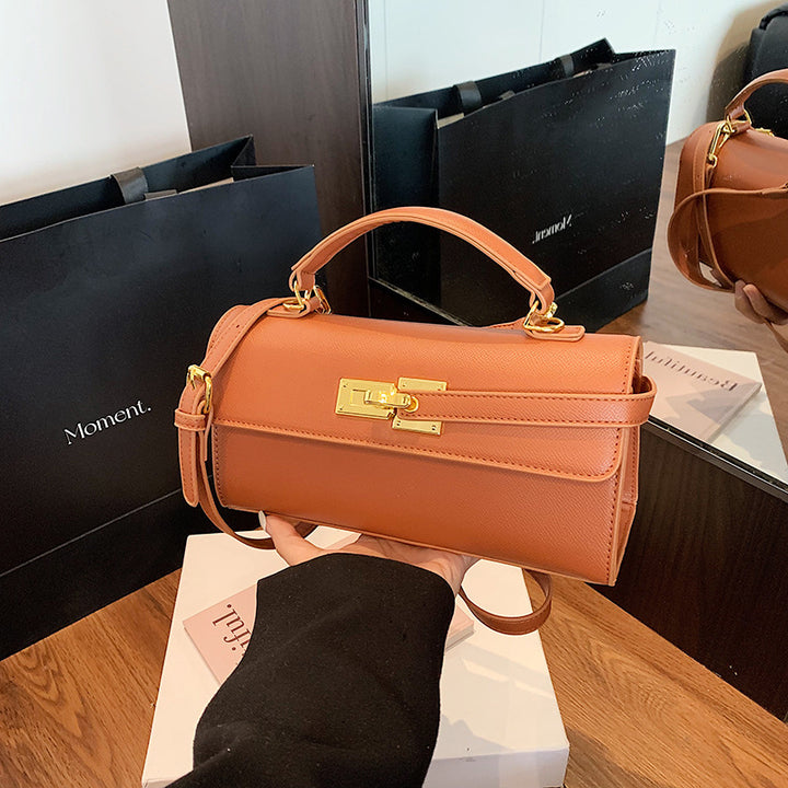Damen Designer Umhängetasche mit luxuriösem Kettenverschluss Nord Taschen