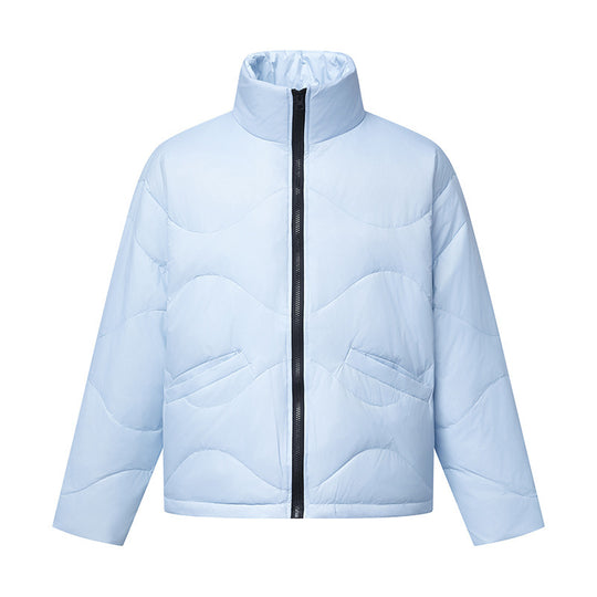 Damen Kurz geschnittene wattierte Steppjacke mit Wellensteppung und hohem Stehkragen Nord Taschen