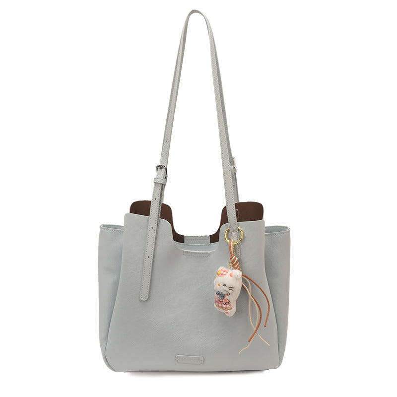 Damen elegante Shopper Tasche mit abnehmbarem Plüschanhänger Nord Taschen