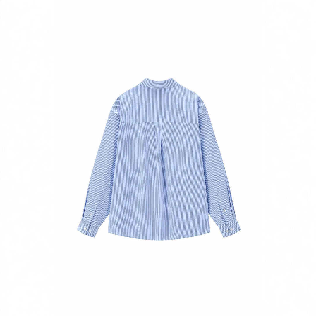 Damen Oversize-Hemdbluse mit feinem Nadelstreifen und gestickter Schleifen-Brusttasche Nord Taschen