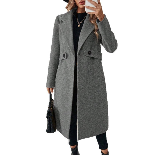 Damen Longline-Mantel mit Reverskragen und Pattentaschen-Detail Nord Taschen