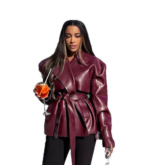 Damen Taillierter Lederimitat-Blouson mit Bindegürtel und voluminöser Schulterpartie Nord Taschen