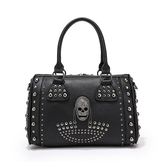 Damen Hobo-Tasche mit dekorativen Nieten und trendy Totenkopf-Applikation Nord Taschen
