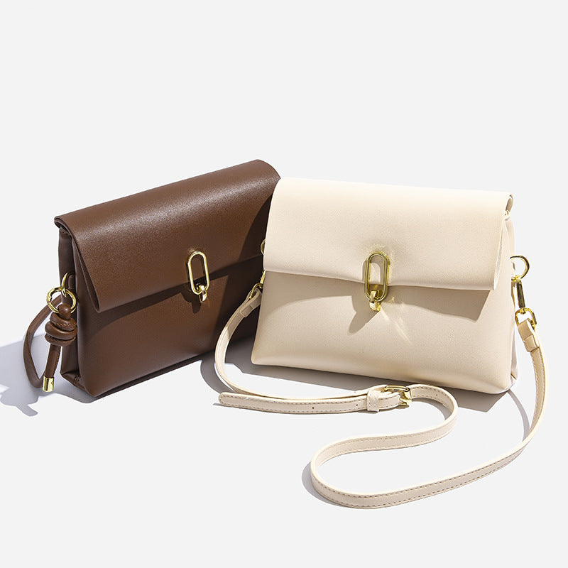 Damen Handtasche mit abnehmbarem Schulterriemen und eleganten Details Nord Taschen